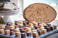 Original-Murdick's-Fudge-Wedding-Favors