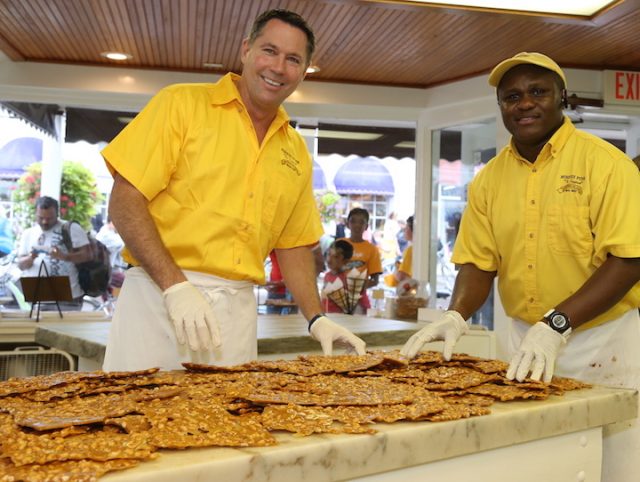 Murdick's Fudge For Thanksgiving