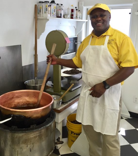 Original Murdick's Fudge Maker Carnel