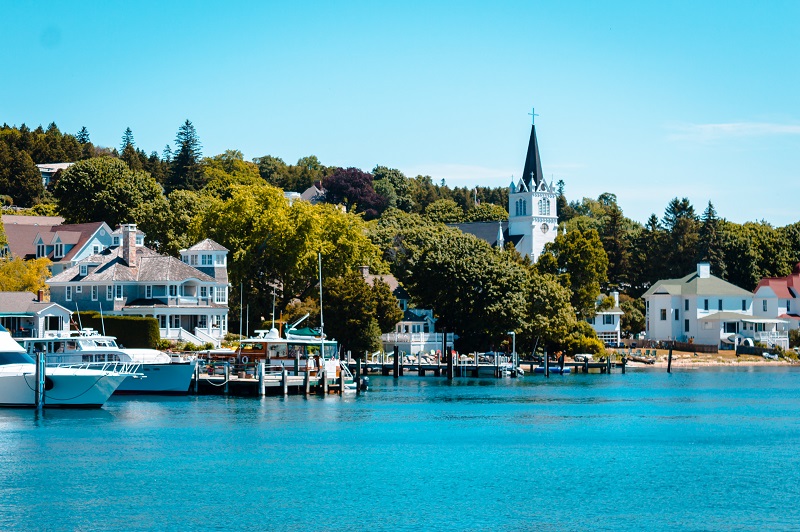 The Original Murdick's Fudge Is a Stop on The Great Lakes Cruise